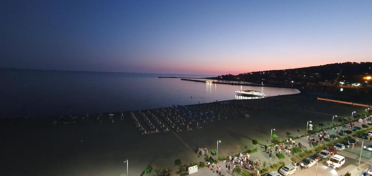 Sunset Apartment Shengjin Bagian luar foto