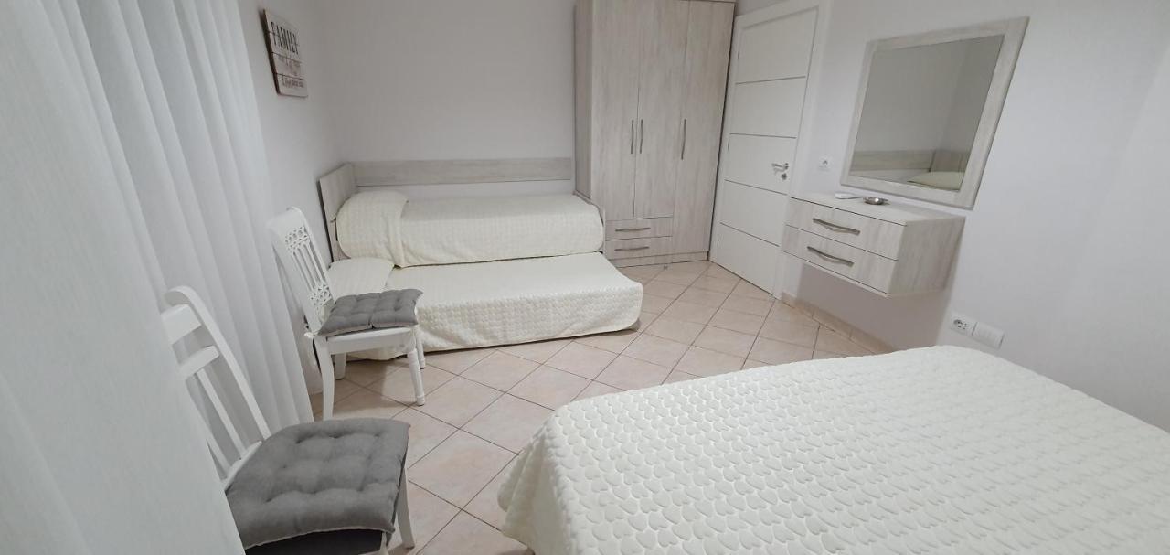 Sunset Apartment Shengjin Bagian luar foto